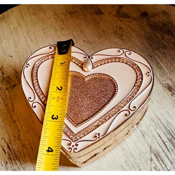Heart Shaped Enamled Velvet lined Jewelry Box, New Old Stock Things Remembered - Picture 6 of 10